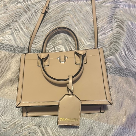 true religion hand bag - Picture 3 of 3